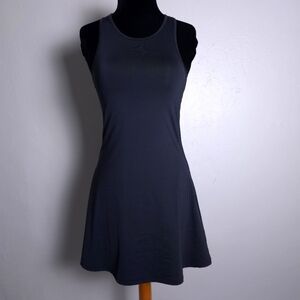 Aritzia Sunday Best Athletic Dress Size Small